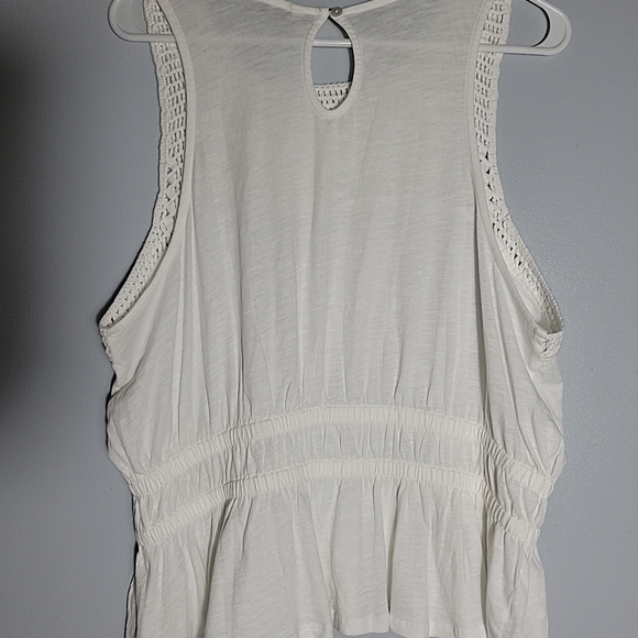 Lucky Brand Women's Size Large White Crochet Double Elastic Waist Crop Top - Picture 3 of 7